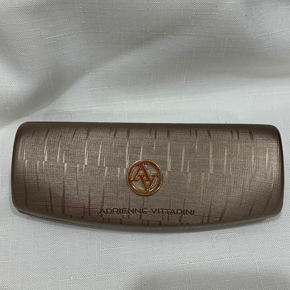 Adrienne Vittadini glasses case